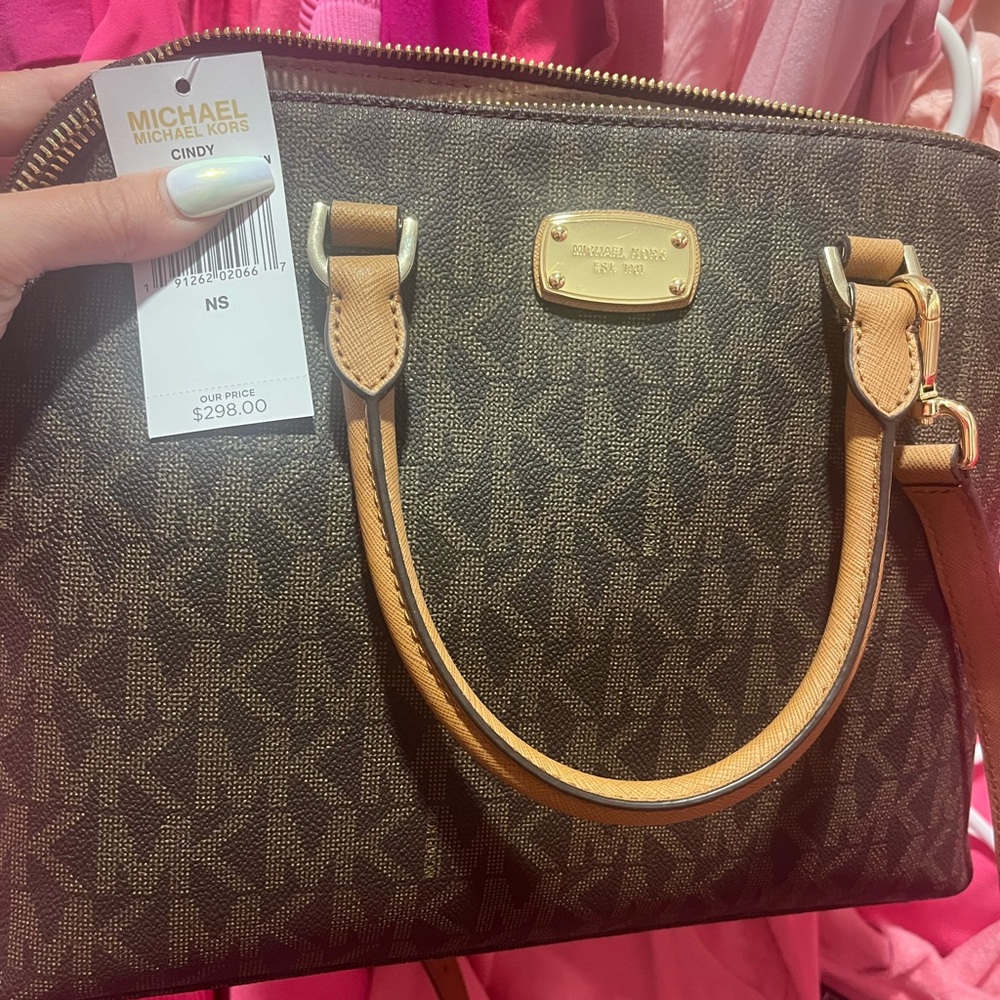 Michael Kors purse